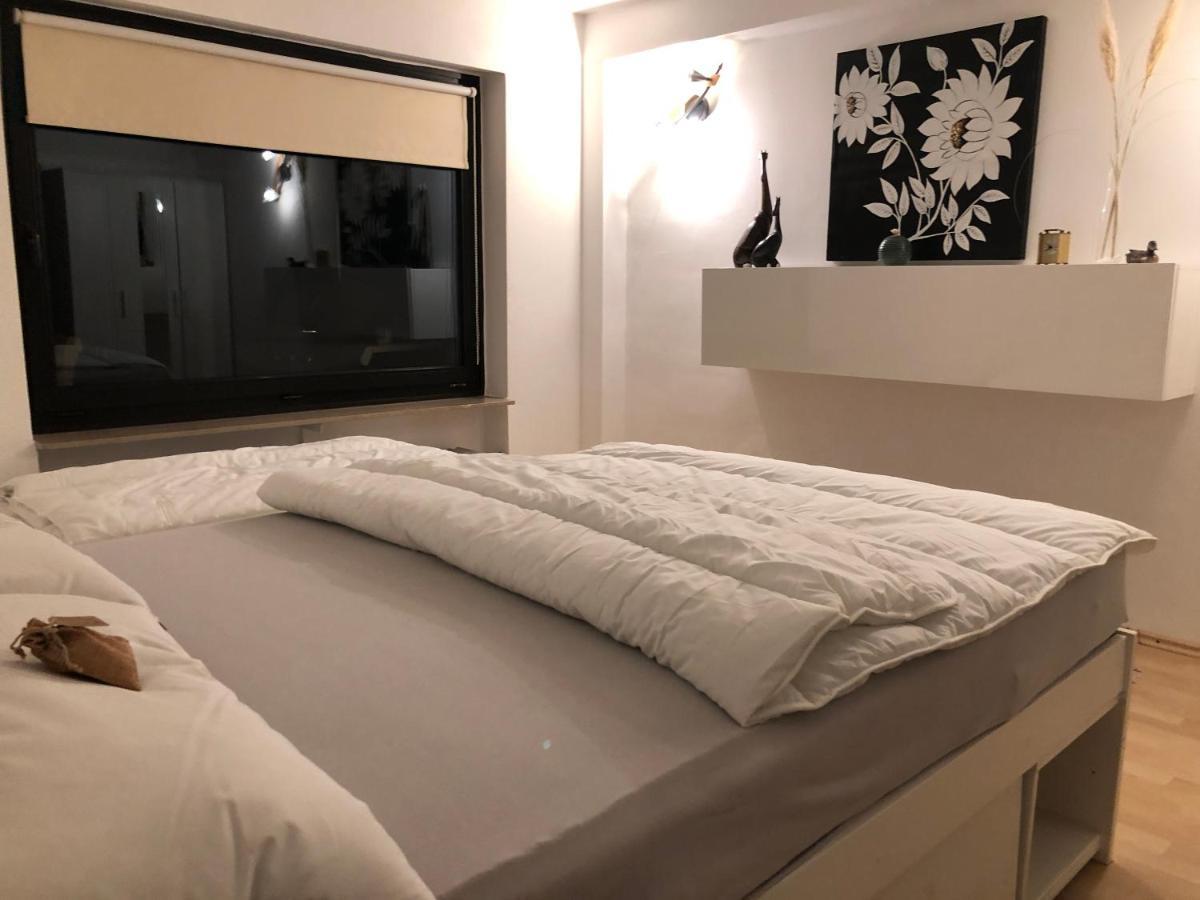Ferienwohnung Nationalpark Eifel Nideggen Sauna Екстериор снимка